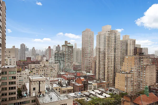 Rented by Douglas Elliman | media 24