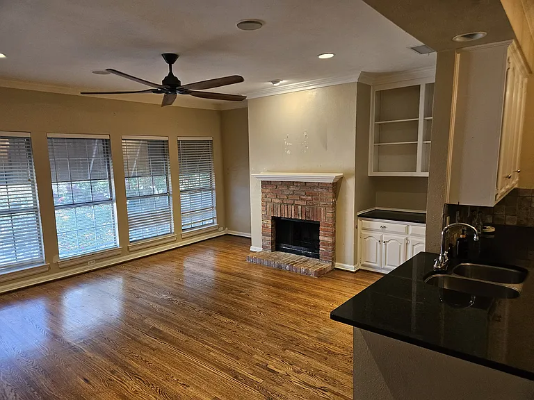 3412 McFarlin Blvd #E — Photo 3