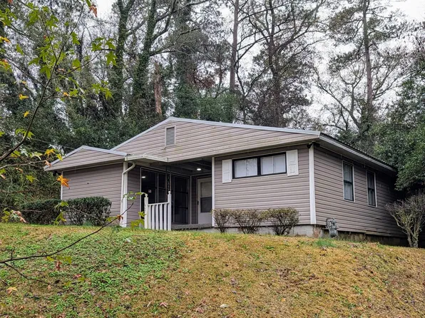 1957 Kitchens Rd, Macon, GA 31211