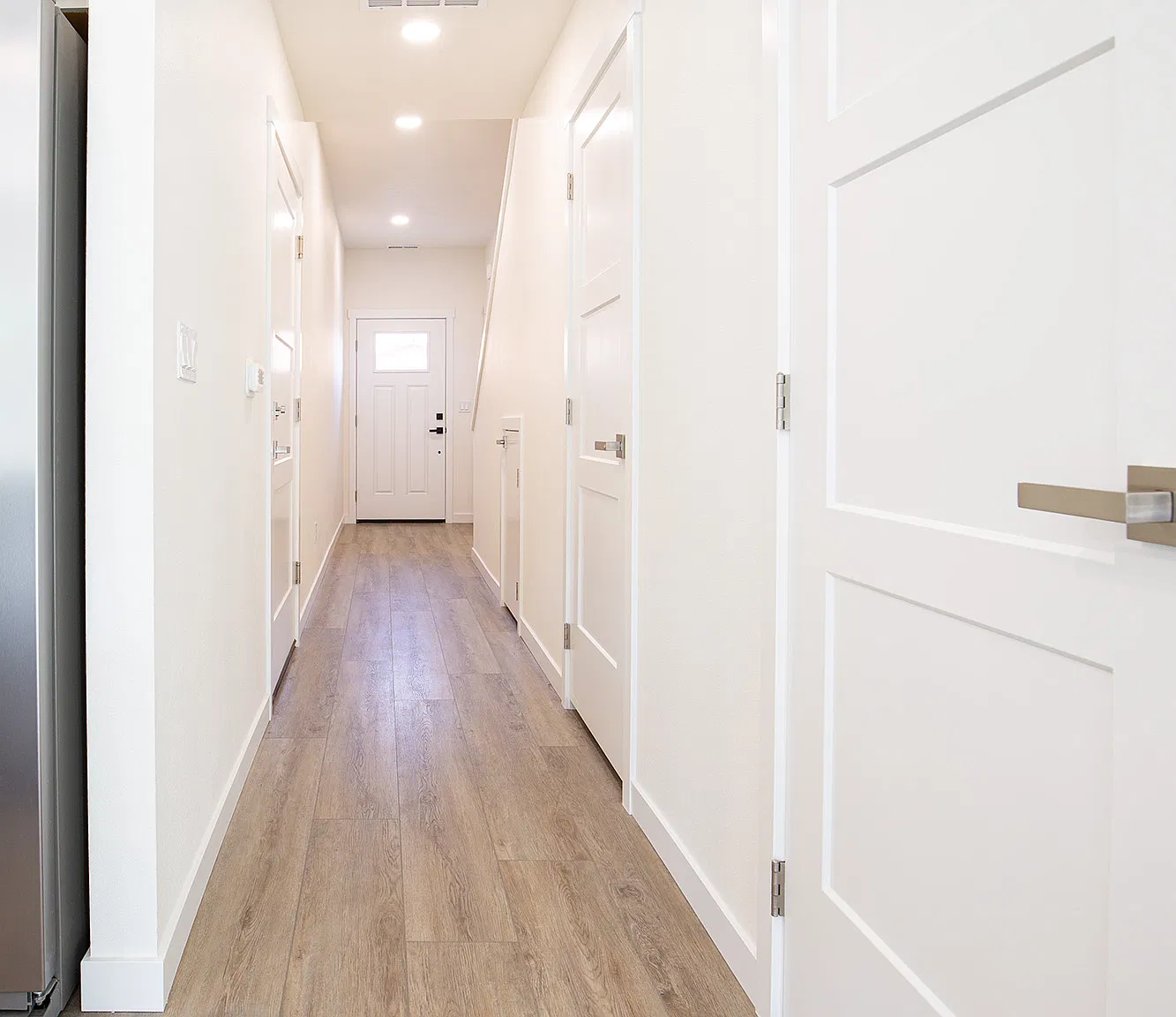 3 bed, 2.5 bath, 1448 sqft, $2,295 — Photo 4