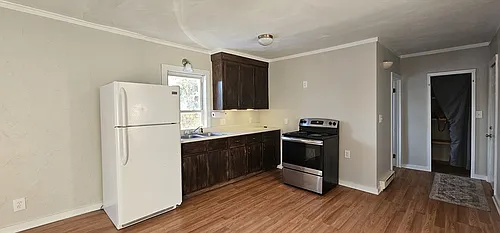 8 Dustin St #2 Photo 1