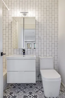 Rented by Compass | media 10