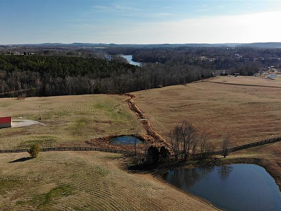 5th image of 481 Meadow Lake Ln