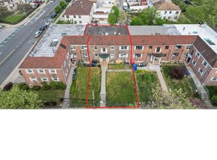 6337 110th St, Forest Hills, NY 11375