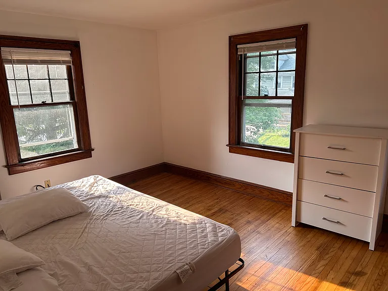24 Abbott St #24 — Photo 7
