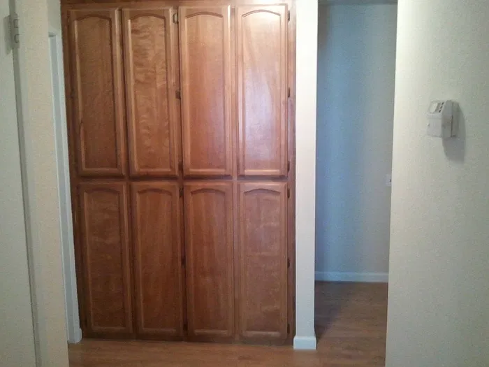 3 bed, 2.0 bath, 1323 sqft, $2,495 — Photo 3