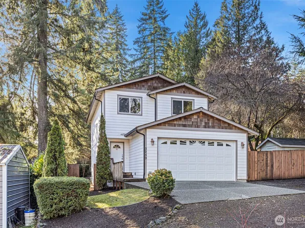 3259 Northlake Way NW, Bremerton, WA 98312