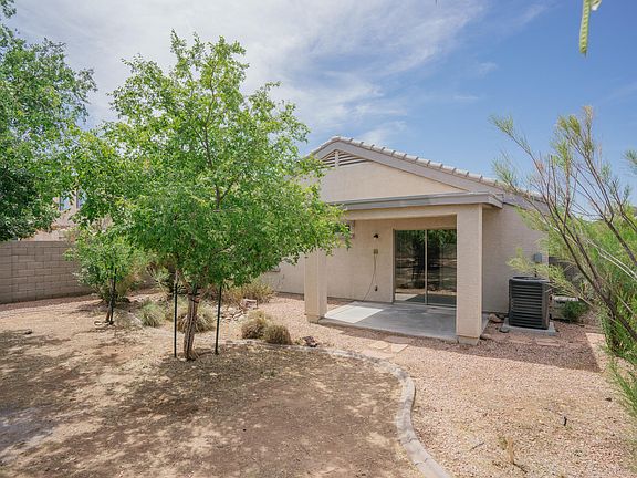 5th image of 12742 W Dahlia Dr