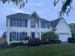 49 Rehm Rd, Lancaster, NY 14086