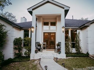 18840 Shadow Canyon Dr, Helotes, TX 78023