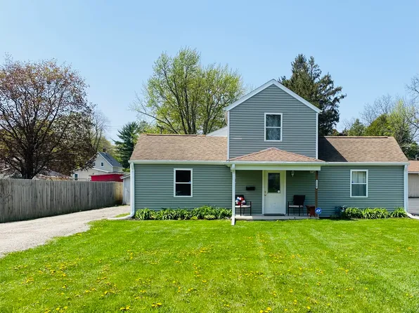 1110 Lincoln Hwy, Rochelle, IL 61068