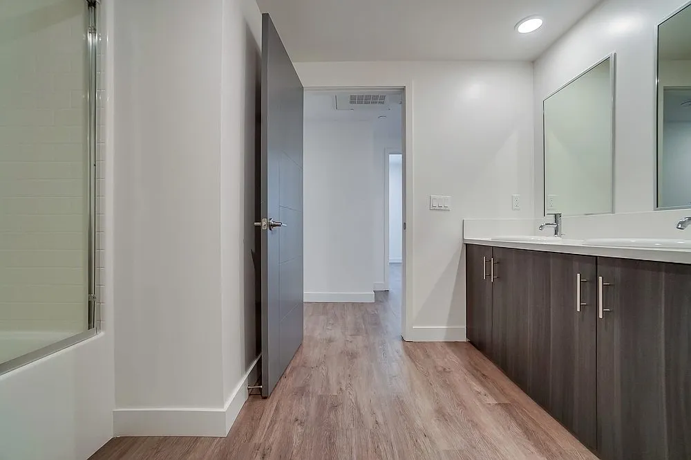 Sherman Villas at Lake Balboa, LLC — Photo 4