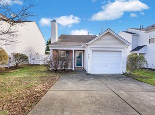 9120 Colony Village Ln, Raleigh, NC 27617