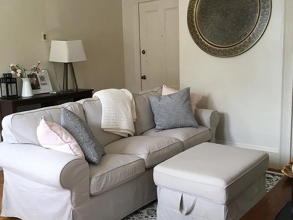 1st image of 411 Adams St APT 2