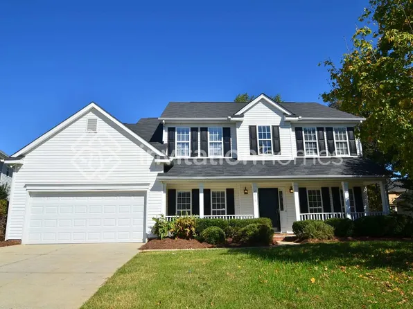 4418 Chadsworth Ct, Charlotte, NC 28269