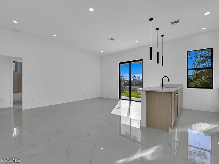 1839 Lockhaven Ct — Photo 8