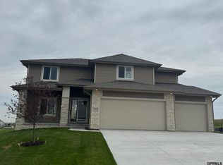 12610 Schirra St, Omaha, NE 68138