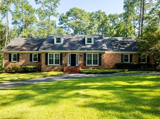 800 Pine Point Cir, Valdosta, GA 31602