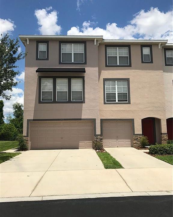 1st image of 2553 Lexington Oak Dr
