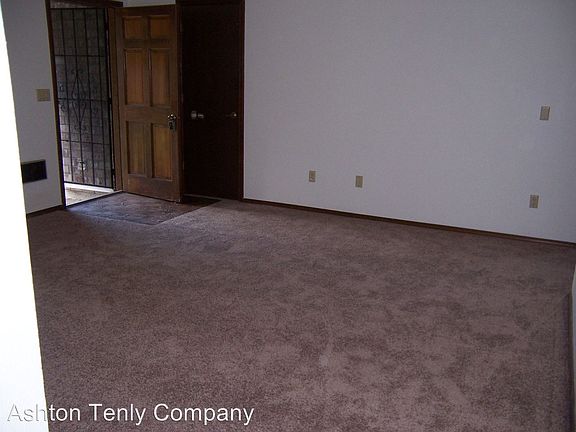 5th image of 3477 NE Olympic St