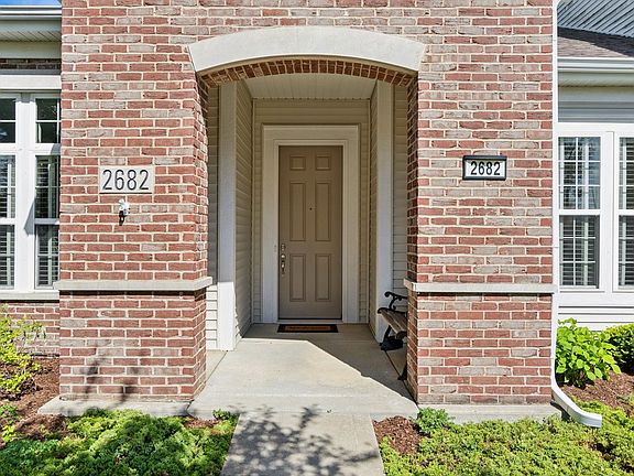 2nd image of 2682 Avondale Cir