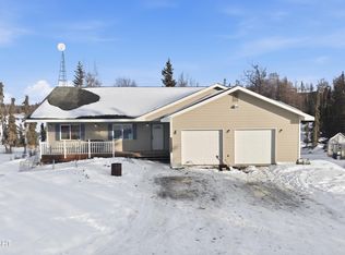 30602 Peanuts Ct, Soldotna, AK 99669