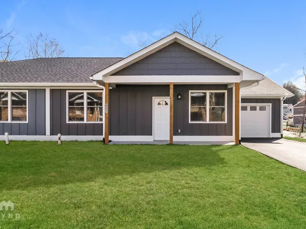 216 Sycamore Cove Rd, Asheville, NC 28803