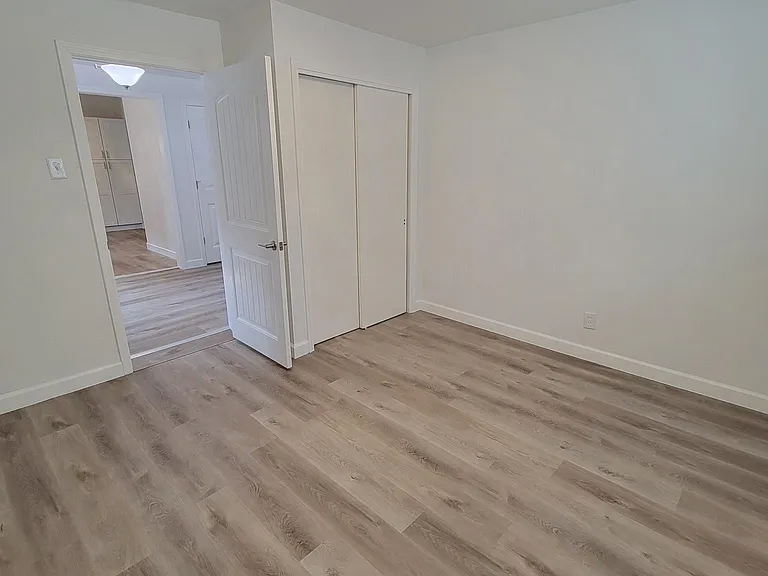 4129 Concordia Ave — Photo 15