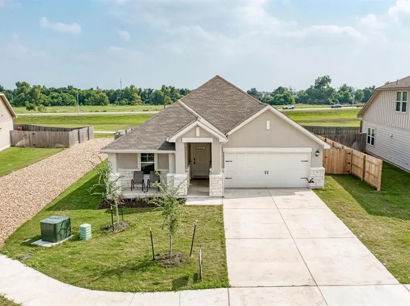 518 Windy Reed Rd, Hutto, TX 78634