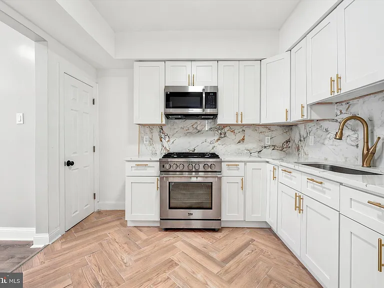 3027 Agate St — Photo 7