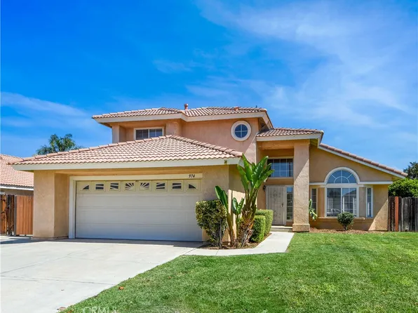 974 Peridot Ave, Hemet, CA 92543