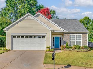 15 Coulter Ct, Greer, SC 29650