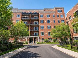 2811 N Bell Ave Unit 101, Chicago, IL 60618