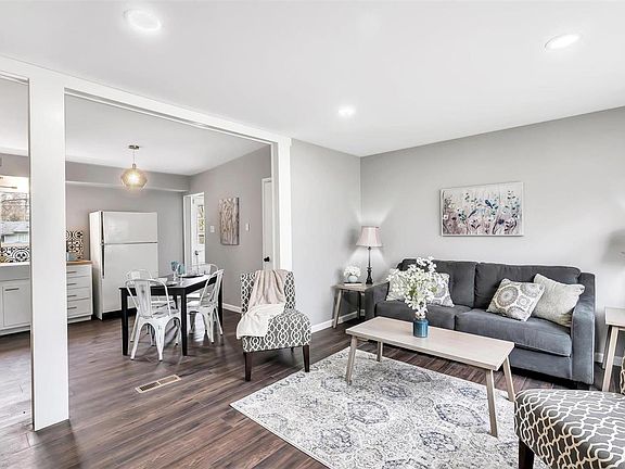 3rd image of 1477 Broadlawns Ln