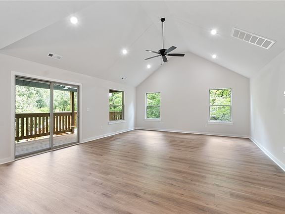 5th image of 7 Julletta Cir