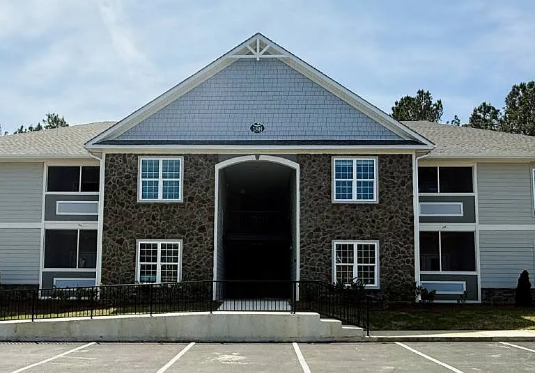 188 Gallery Dr — Photo 1