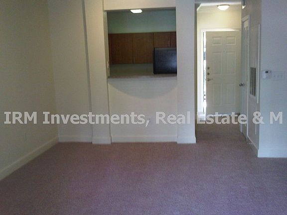 4th image of 204 E South St Unit 2062