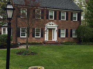 6355 Laurel Park, Hubbard, OH 44425