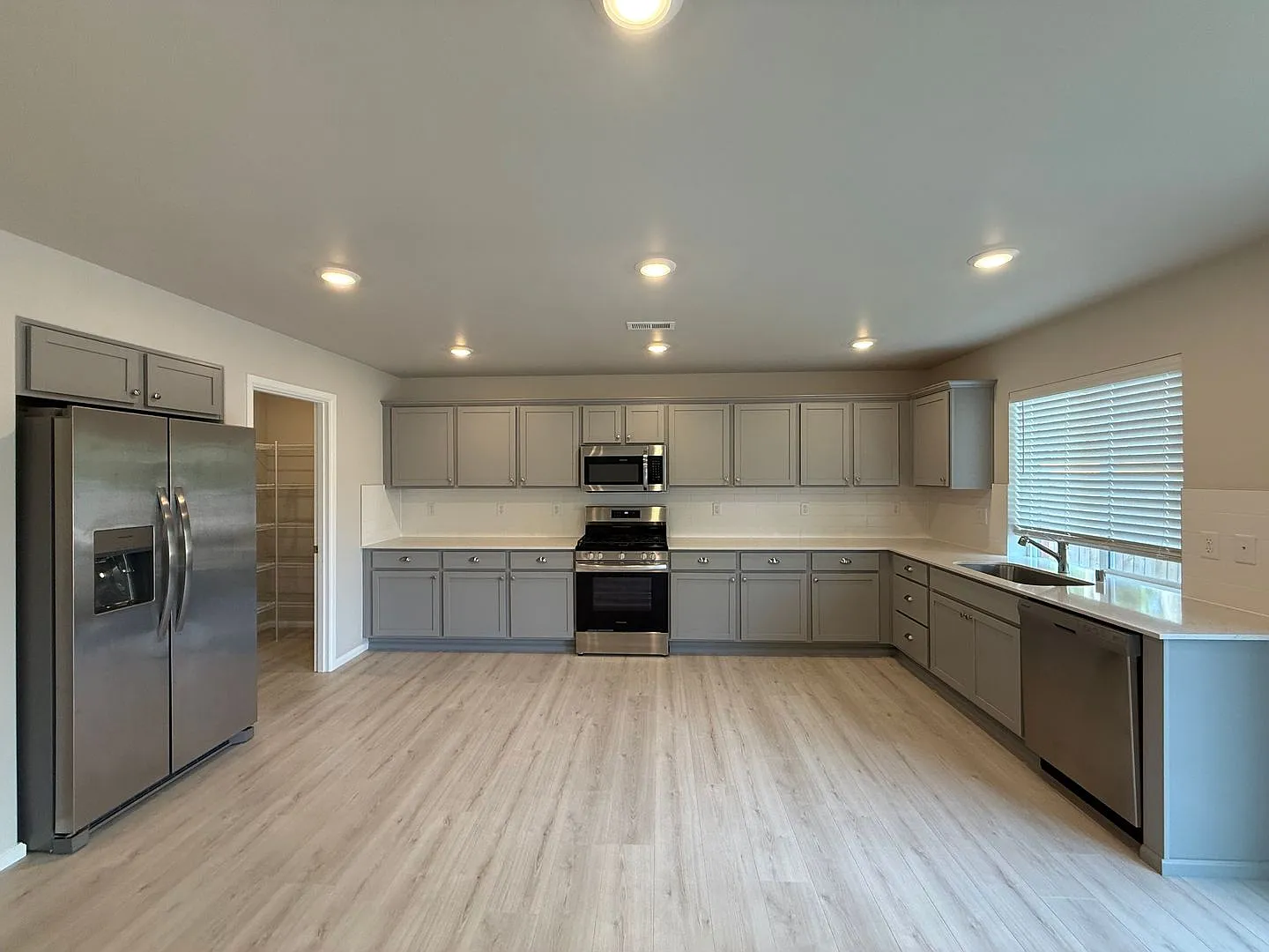 Beautiful 4-Bedroom Home for Rent in Sultan, WA — Photo 4