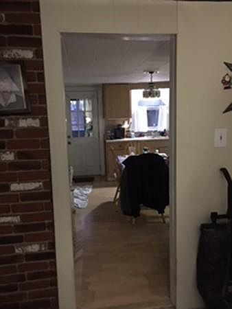 2nd image of 1487 Turnpike St