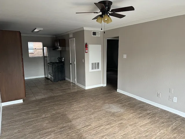 Twelve Canfield Place — Photo 11