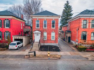 166 James St UNIT 1, Saint Catharines, ON L2R 5C5