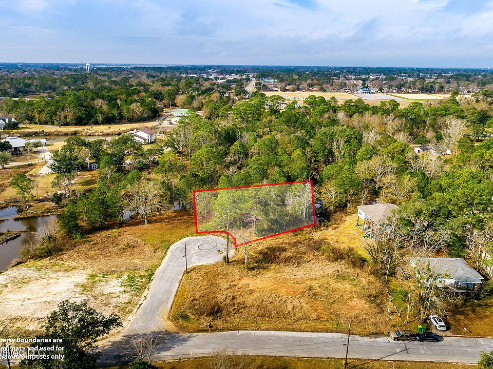 1st image of 15924 Eaton Dr