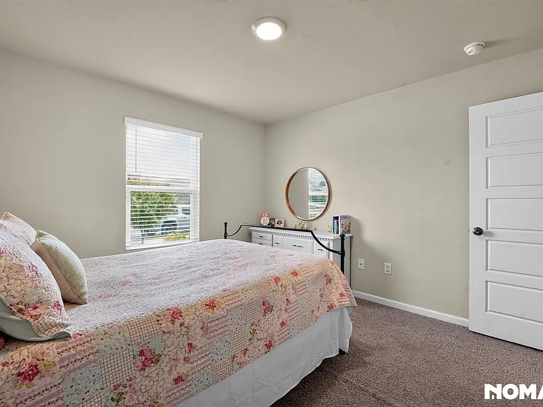 1008 Enclave Cir — Photo 23