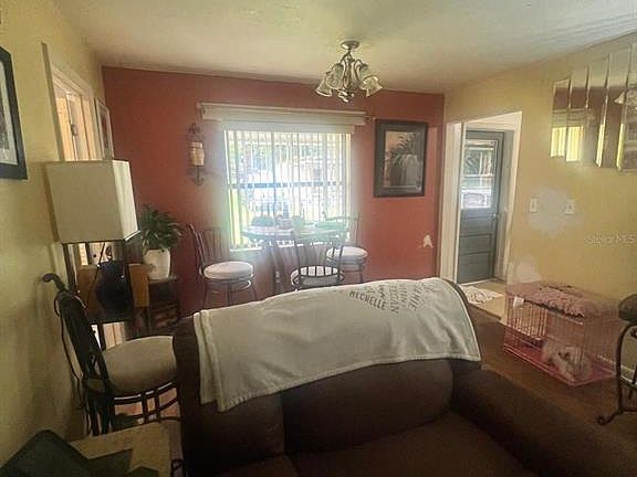 4th image of 2031 SE 191ST TERRACE