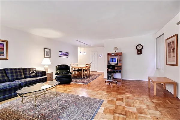 Sold by Citi Habitats | media 2