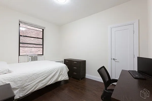 Rented by Halstead Real Estate | media 29