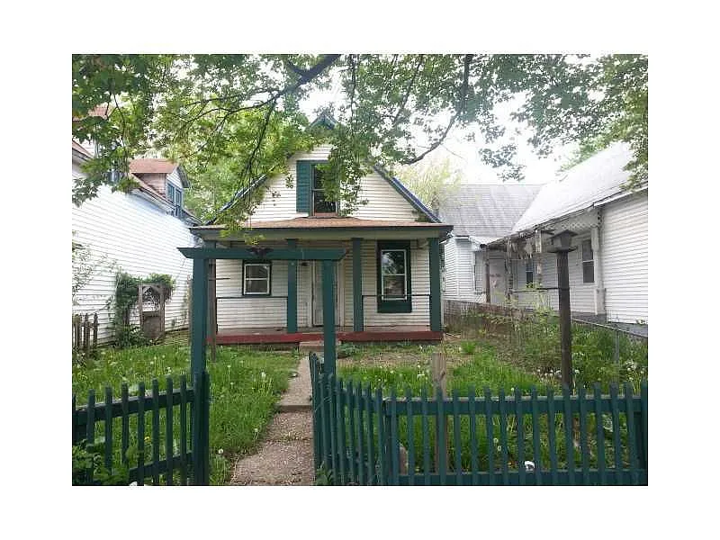 421 Parkway Ave photo 1