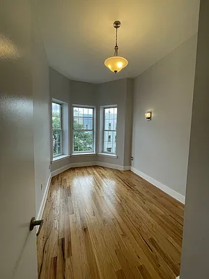 Rented by Greenrock Management | media 48