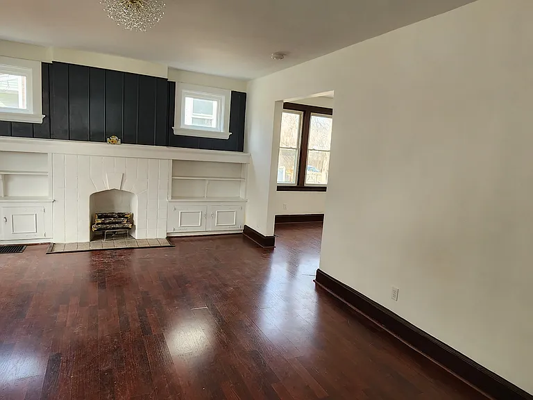 6106 Kennedy Ave — Photo 2